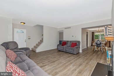 6902 Turnberry Ct, Frederick, MD 21703 - photo 4