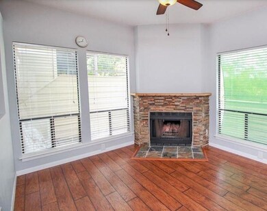 2612 San Pedro St unit 116, Austin, TX 78705 - photo 4
