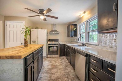 2 Bruce St, Hudson, NH 03051 - photo 5