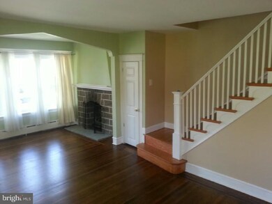1525 Powell St, Norristown, PA 19401 - photo 2