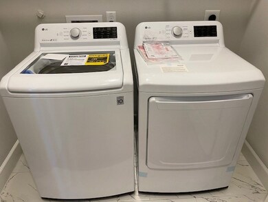 608 Hawthorn Grove Ln, Houston, TX 77009 - photo 7