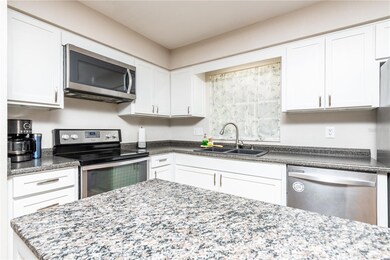 8981 SW 209th Cir, Dunnellon, FL 34431 - photo 4