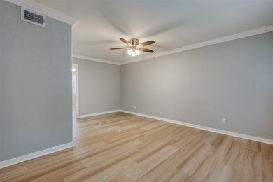 4427 Holland Ave unit 105, Dallas, TX 75219 - photo 3