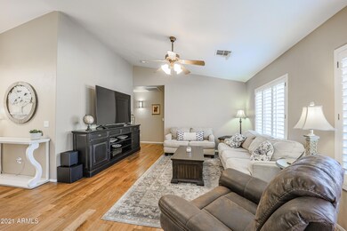 1261 S Crossbow Place, Chandler, AZ 85286 - photo 4