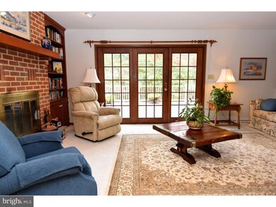 1685 Honeysuckle Ln, Pottstown, PA 19465 - photo 7