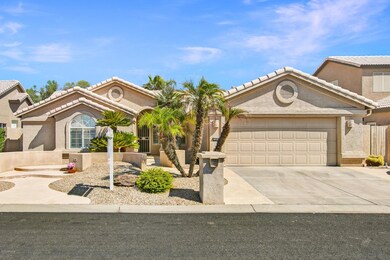 15664 W Piccadilly Rd, Goodyear, AZ 85395 - photo 2