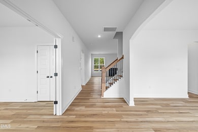 5 -154 Tennyson Dr_ Interior