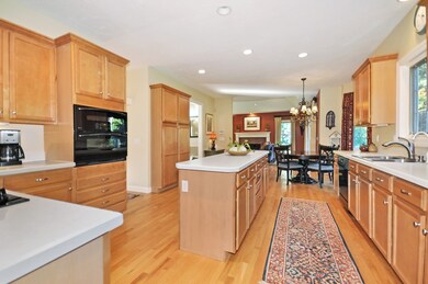 75 Schoolhouse Ln, Boxborough, MA 01719 - photo 4