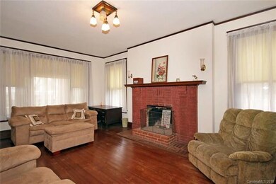 335 N Center St, Statesville, NC 28677 - photo 7