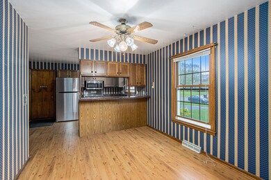 6422Meadowview_20