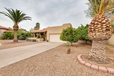 1137 N Winthrop-3