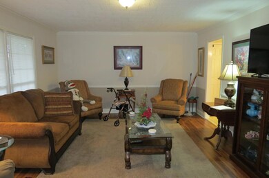 1203 Fairfield Pike, Shelbyville, TN 37160 - photo 2