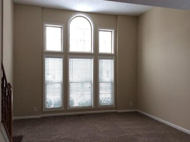 13027 Messina Cir, Fishers, IN 46038 - photo 2