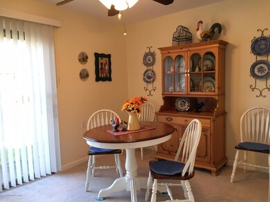 10A ANDOVER DINING RM
