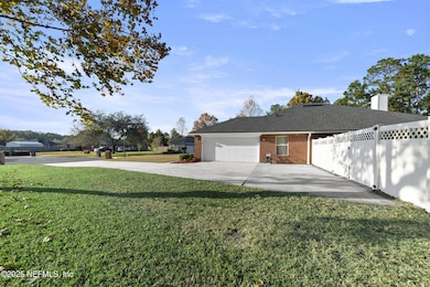 10228 Teds Ct, Jacksonville, FL 32220 - photo 4