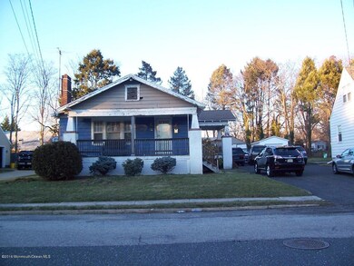 SPACIOUS 2 BEDROOM
