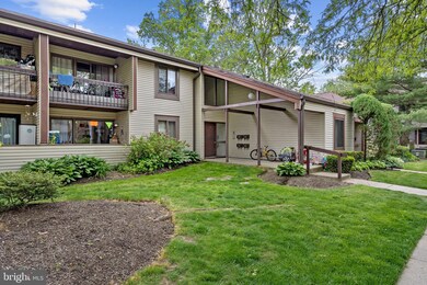 11 Twin Rivers Dr N, East Windsor, NJ 08520 - photo 2