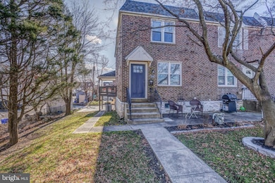 1040 W Ashland Ave, Glenolden, PA 19036 - photo 2