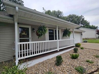 9 Acorn Dr, Harrisburg, IL 62946 - photo 5