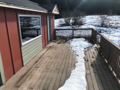 Twitter Creek Deck