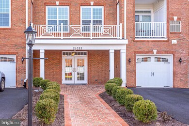 21022 Rocky Knoll Square unit 203, Ashburn, VA 20147 - photo 2