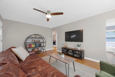 96 N Kellner Rd, Columbus, OH 43209 - photo 6