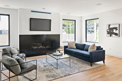 15 Zamora St unit A, Jamaica Plain, MA 02130 - photo 4