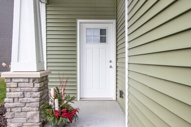 11883 ZERO STEP ENTRANCE