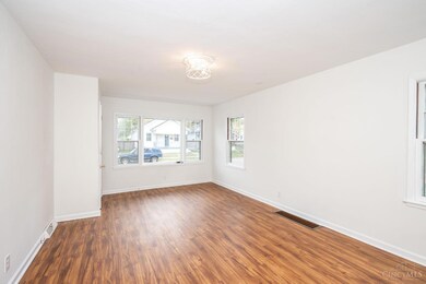 1129 Kahn Ave, Hamilton, OH 45011 - photo 5