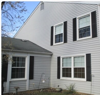 1284 Prairie Ave unit C, Glendale Heights, IL 60139 - photo 2