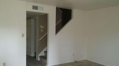 living room new paint 09-2015