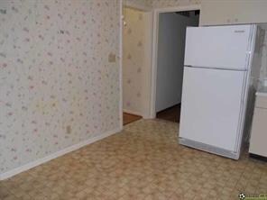 unlisted-address, Columbus, IN 47203 - photo 6