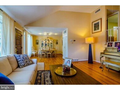 2209 Rhonda Rd, Broomall, PA 19008 - photo 4