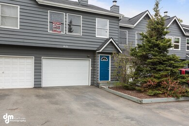 Exterior Front MS_74515-FULL