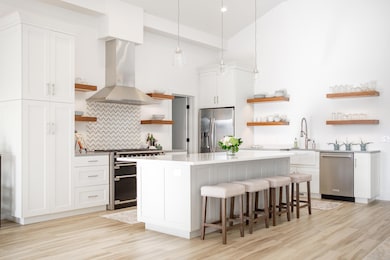2023 W State Rd 32 - Kitchen