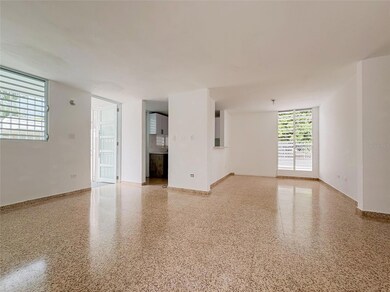 9 Urb Reina de Los Angeles, Gurabo, PR 00778 - photo 4