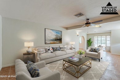 Calle Mercurio-21-Living Room_VS 1
