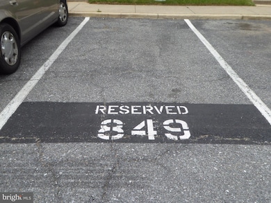 11330 Appledowre Way, Germantown, MD 20876 - photo 2