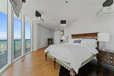 6000 Indian Creek Dr unit PH-2501, Miami Beach, FL 33140 - photo 7