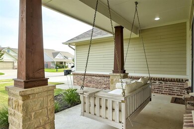 904 NE 21st St, Moore, OK 73160 - photo 3