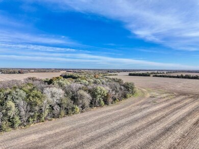 000 NW 12th St, Newton, KS 67114 - photo 4