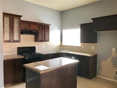 14278 Desert Cactus Dr, Horizon City, TX 79928 - photo 5