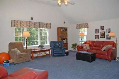 3 Cloverleaf Ln, Franklin, MA 02038 - photo 6