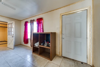 3903 Pleasant Dr, Midland, TX 79703 - photo 6