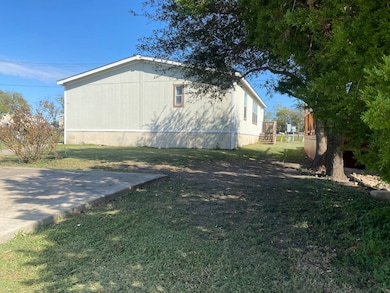 7601 Daffan Ln unit 120, Austin, TX 78724 - photo 3