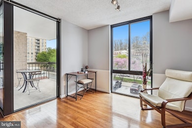 The Brittany unit 129, Arlington, VA 22204 - photo 5