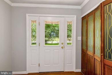 17125 Butler Rd, Poolesville, MD 20837 - photo 2