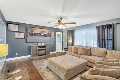 5055 Wilson St-8
