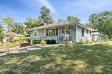 3201 Blackstone Avenue, Saint Louis Park - refreshed landscaping in 2021
