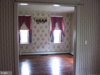 145 N 4th St, Newport, PA 17074 - photo 5